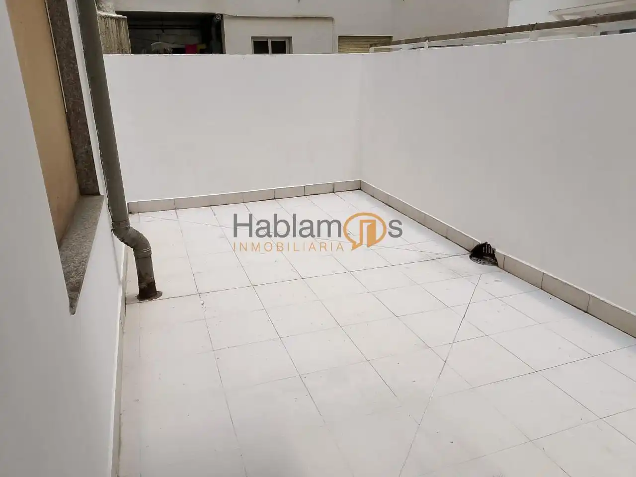 Terrassa de Loft en venda en Vigo  amb Calefacció, Terrassa i Moblat