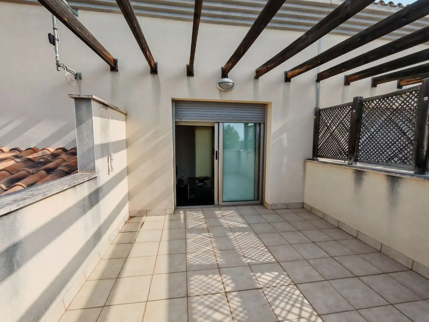 Terraza de Casa adosada en venta en El Vendrell con Aire acondicionado, Calefacción y Jardín privado
