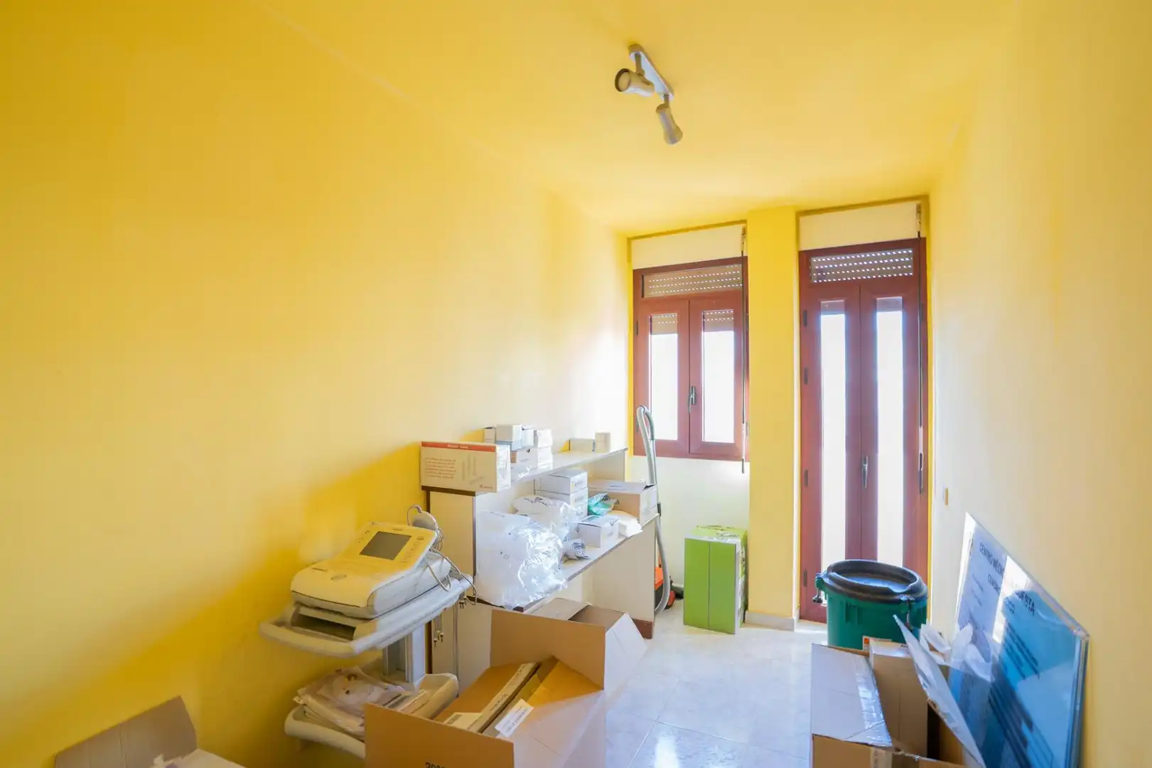 Habitación de Edificio en venta en San Cristóbal de la Laguna con Alarma