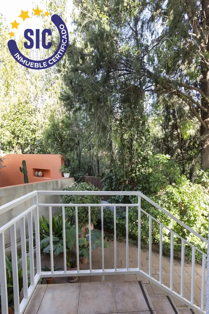 Jardí de Casa adosada en venda en Torrent amb Aire condicionat, Calefacció i Jardí privat