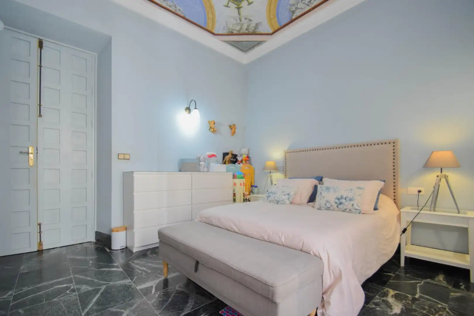 Bedroom of Buildings for sale in Almuñécar