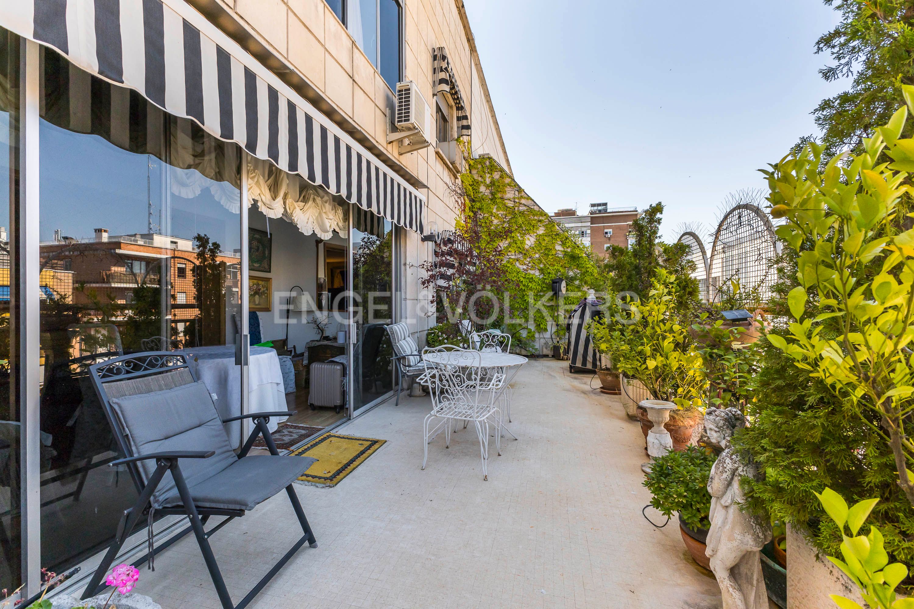 Terrace of Attic for sale in  Madrid Capital  with Air Conditioner, Heating and Terrace