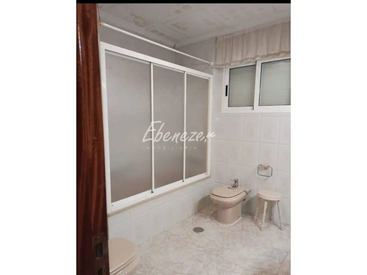 Baño de Piso en venta en Cartagena con Jardín privado, Terraza y Trastero