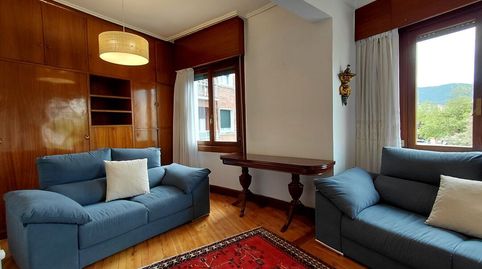 Foto 2 de Piso de alquiler en Solokoetxe, Bilbao
