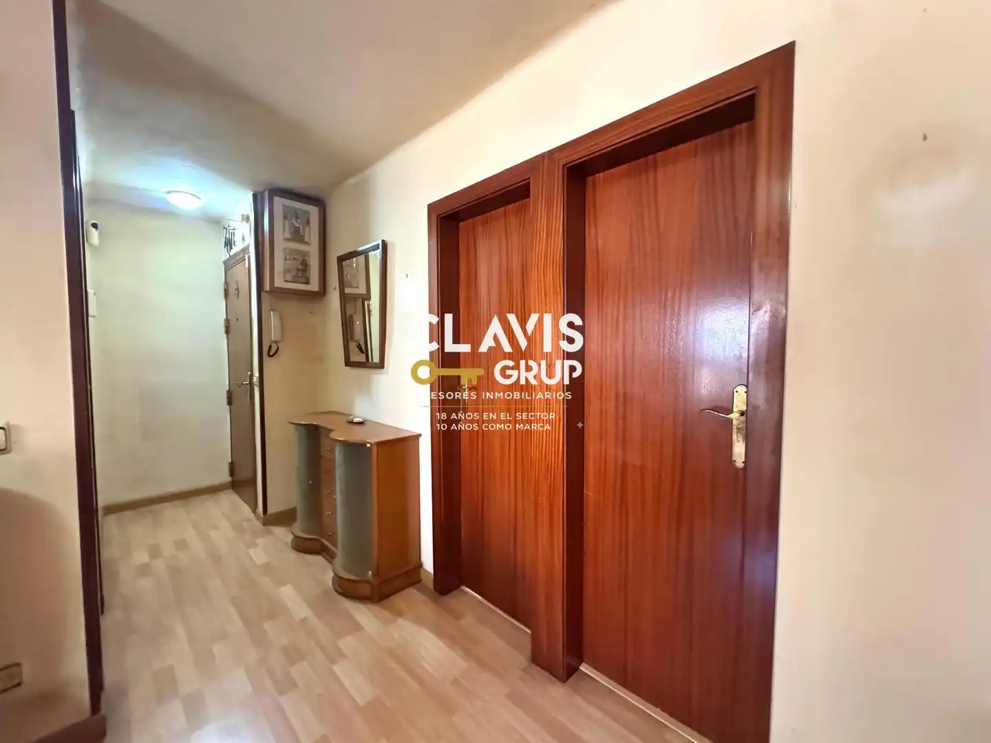Flat for sale in La Trinitat Nova