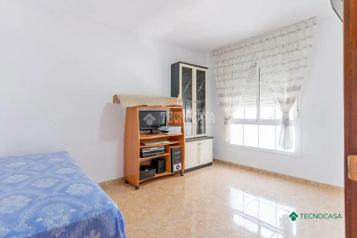 Schlafzimmer von Wohnung zum Verkauf in Vícar mit Klimaanlage, Heizung und Terrasse