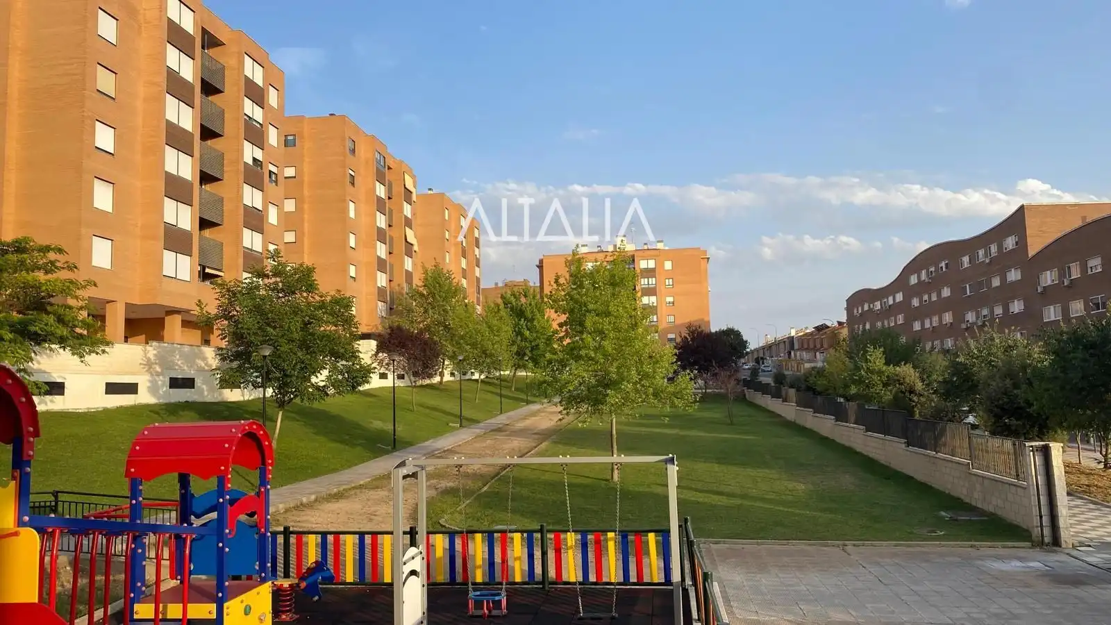 Vista exterior de Piso en venta en Cuenca con Trastero y Amueblado
