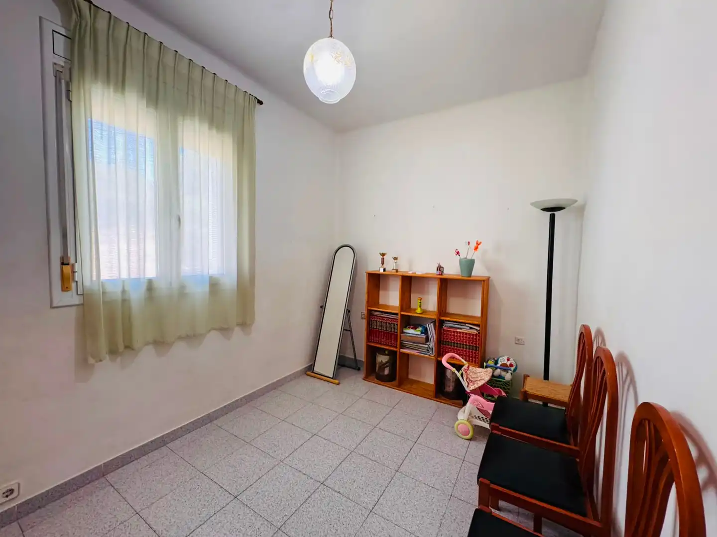 Habitación de Piso en venta en Flaçà con Aire acondicionado, Calefacción y Terraza