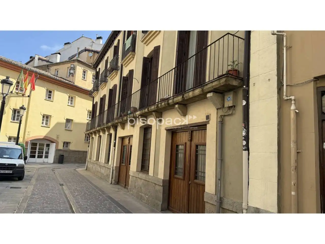Exterior view of Flat for sale in  Pamplona / Iruña  with Heating, Parquet flooring and Storage room