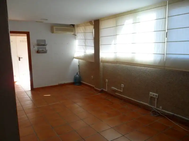 Oficina de lloguer en Cádiz