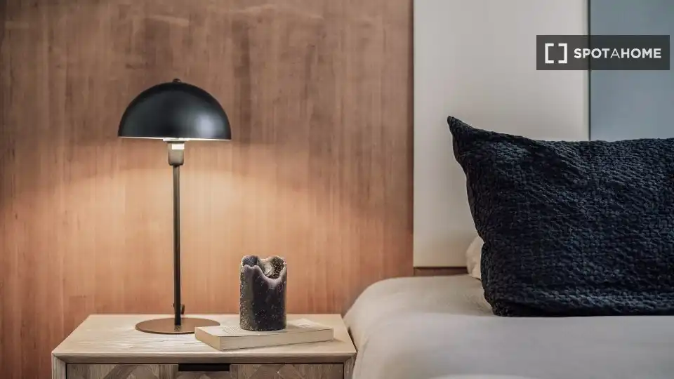 Schlafzimmer von Wohnungen zur untervermieten in Madrid mit Klimaanlage, Terrasse und Möbliert