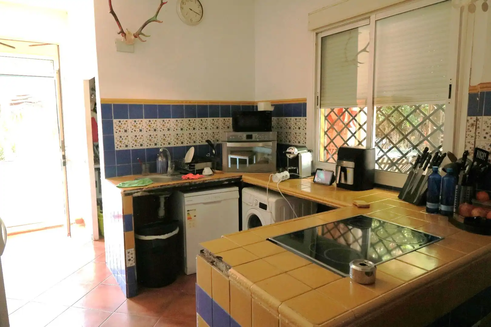 Cocina de Casa o chalet en venta en Dos Hermanas con Aire acondicionado, Calefacción y Jardín privado