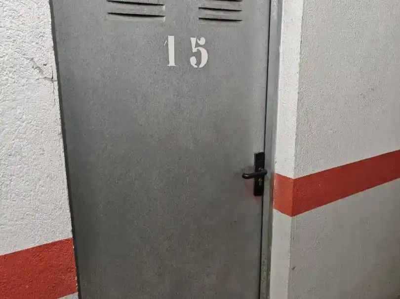 Aparcament de Pis en venda en Andratx