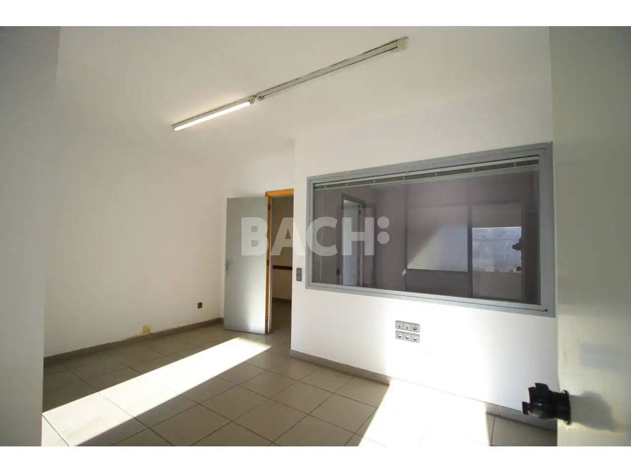 Ufficio con ascensore in affitto a Plaza Mastrot, imagen 7