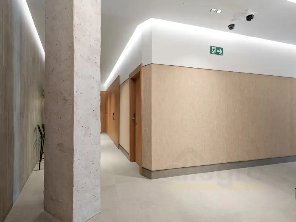 Commercial properties for sale in Puente de Vallecas