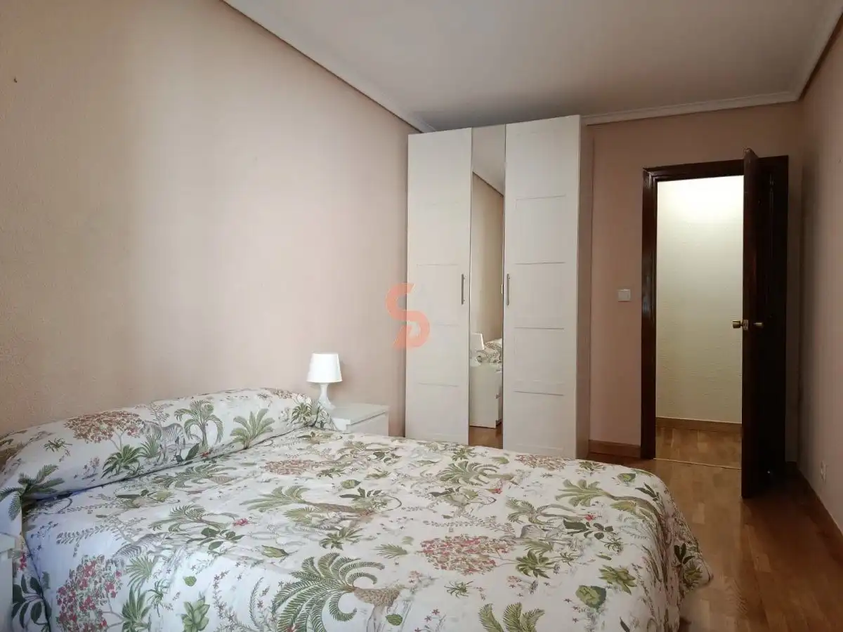 Habitación de Piso de alquiler en Valladolid con Calefacción y Terraza