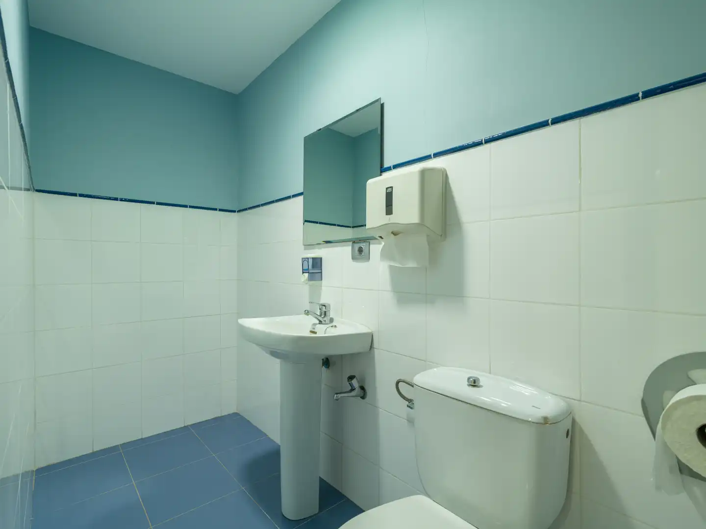 Badezimmer von Büro zum Verkauf in Gáldar