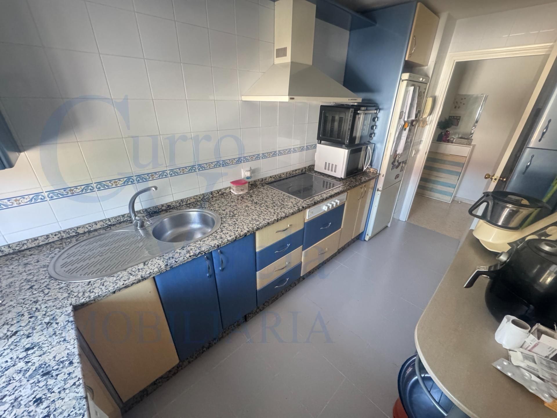 Cocina de Piso en venta en Dos Hermanas con Aire acondicionado y Trastero