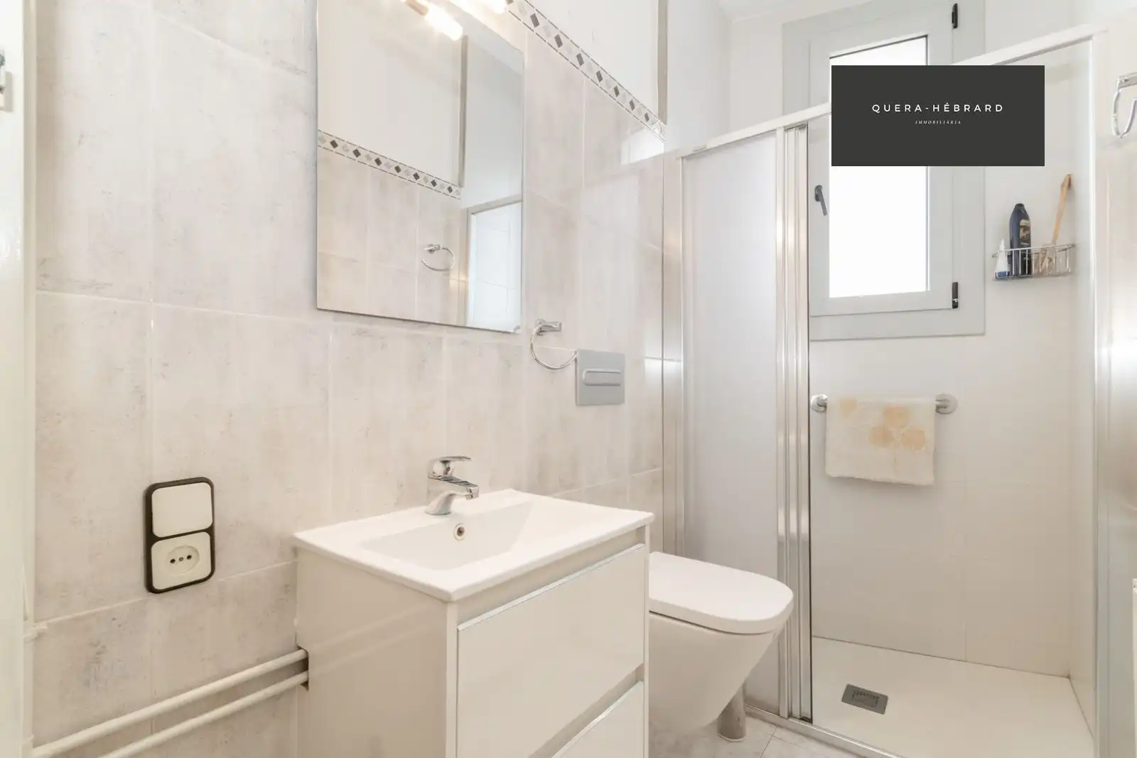 Bathroom of Houses for sale in Ripoll  with Balcony