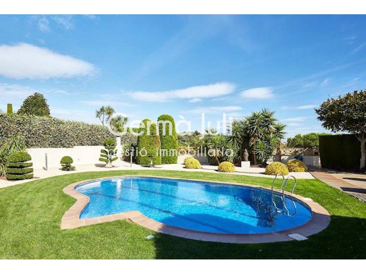 Garden of House or chalet for sale in Badalona  with Air Conditioner, Heating and Private garden