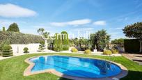 Jardí de Casa o xalet en venda en Badalona amb Aire condicionat, Calefacció i Jardí privat