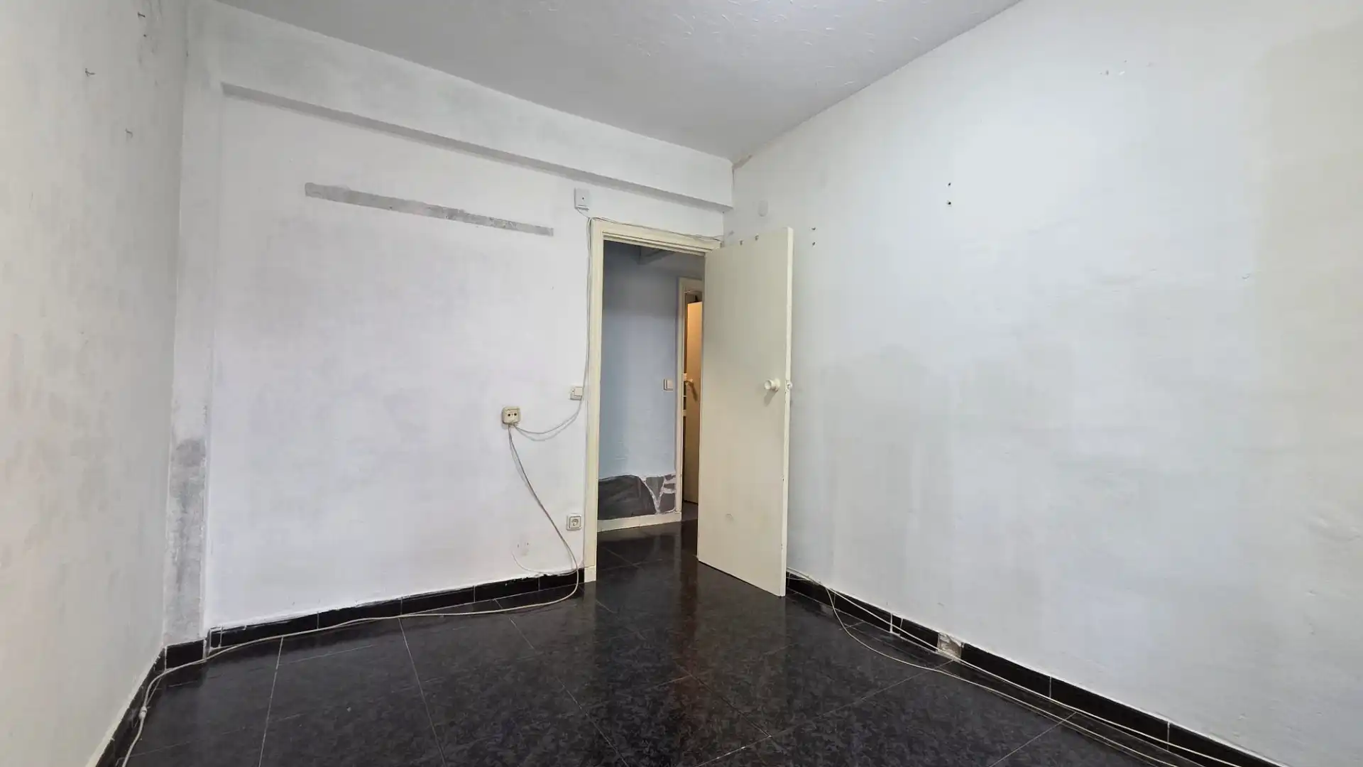 Piso en venta en Parla con Calefacción, Internet y Alarma