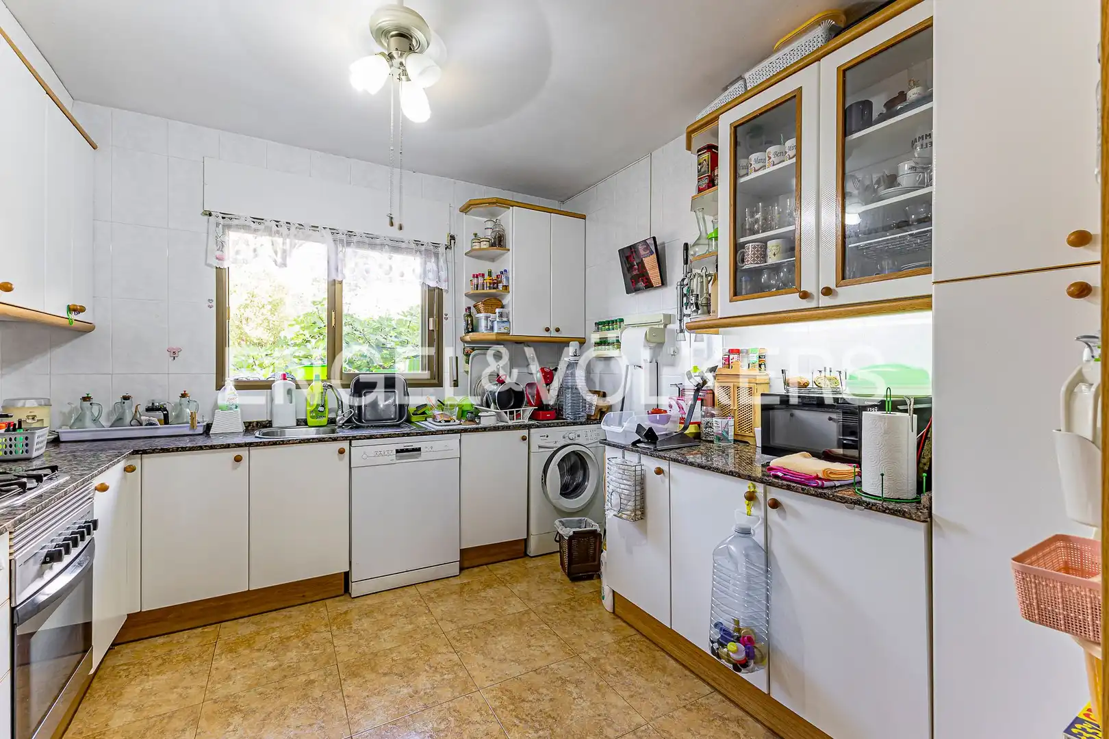 Cocina de Casa adosada en venta en Tarragona con Calefacción, Jardín privado y Terraza