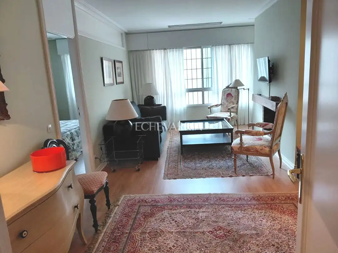 Sala de estar de Piso de alquiler en Bilbao  con Calefacción