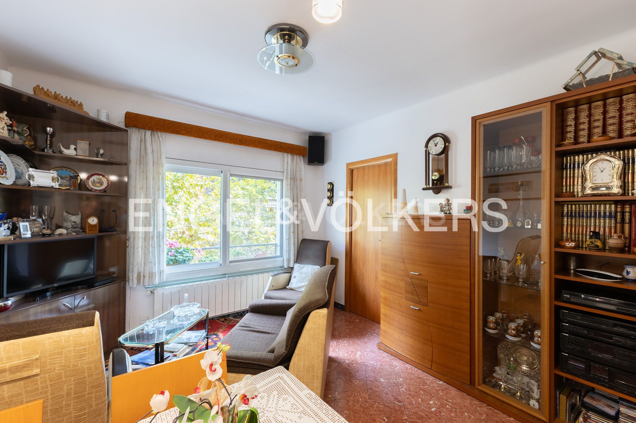 Sala de estar de Apartamento en venta en Cornellà de Llobregat con Calefacción y Balcón