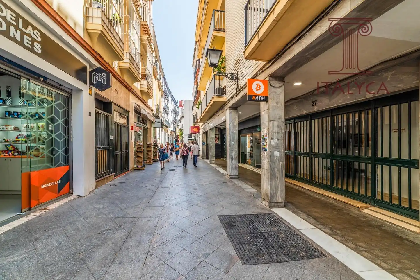 Vista exterior de Piso en venta en Sevilla con Terraza y Trastero