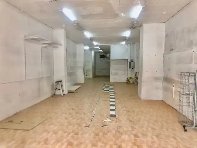 Commercial properties for rent in Carrer de Gorgos, Ciutat Universitària