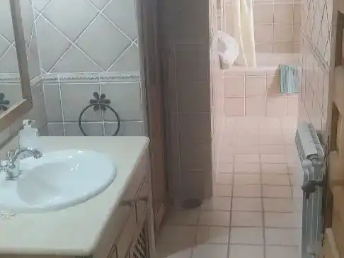Baño de Casa o chalet en venta en El Tiemblo  con Aire acondicionado y Balcón