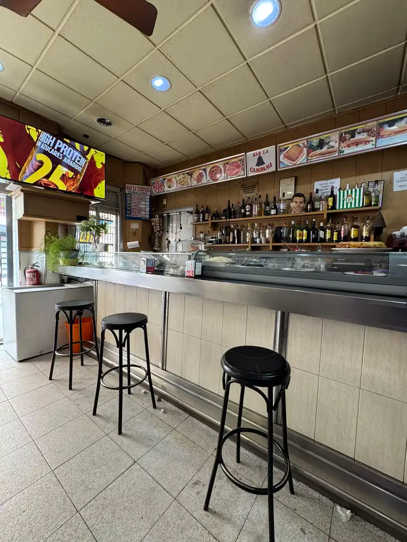 Business premises for transfer in Carrer del Roser, imagen 8