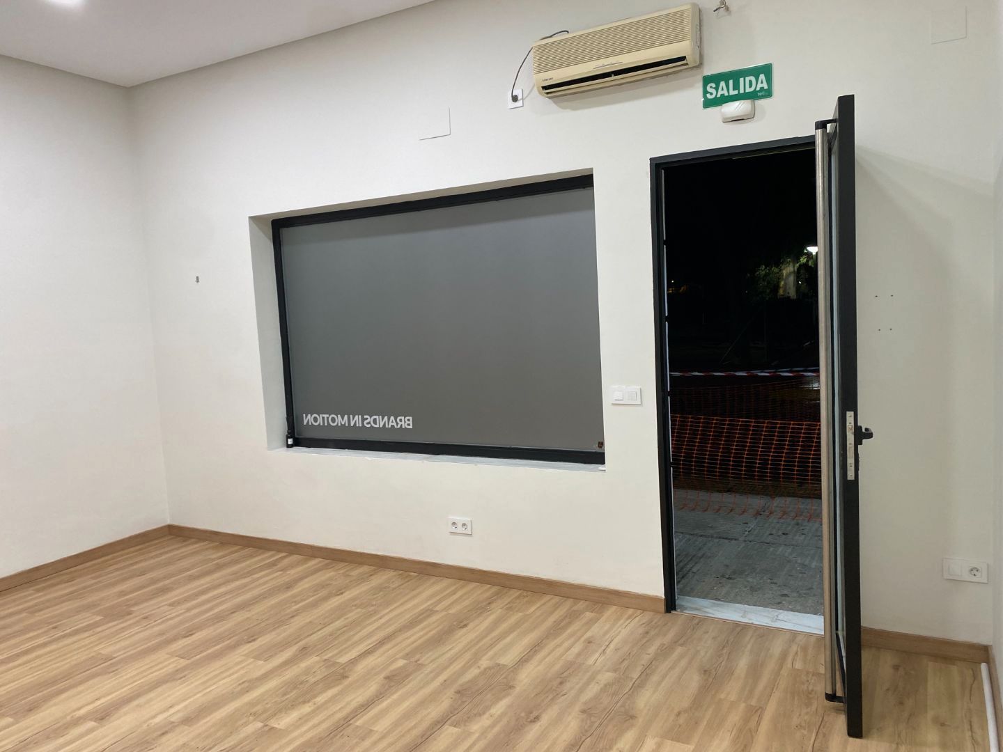 Premises to rent in Jerez de la Frontera  with Air Conditioner, Parquet flooring and Internet