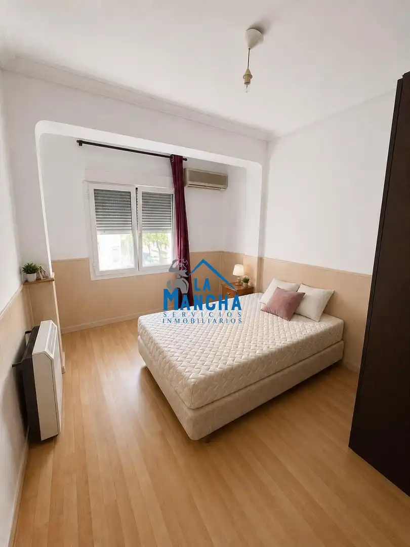 Habitación de Piso en venta en Albacete con Aire acondicionado, Calefacción y Balcón