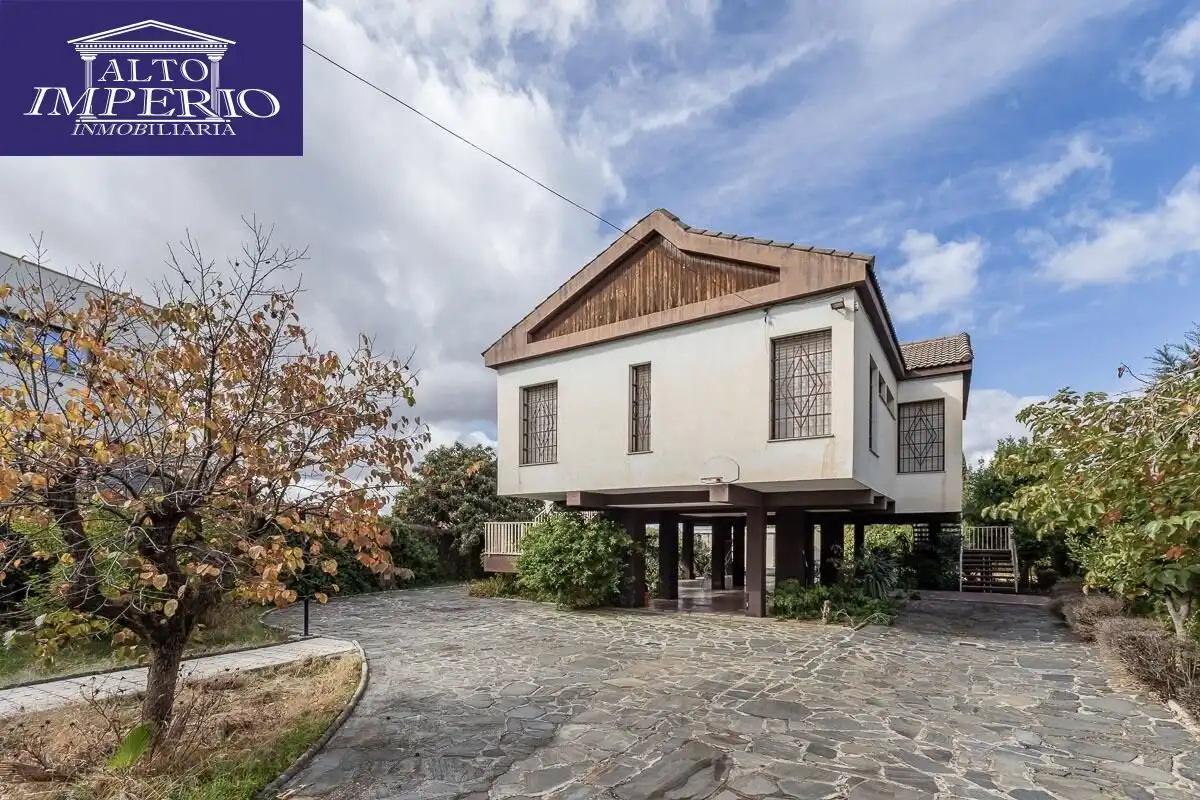 Casa con terrazza in vendita a Avenida HUETOR VEGA, imagen 29