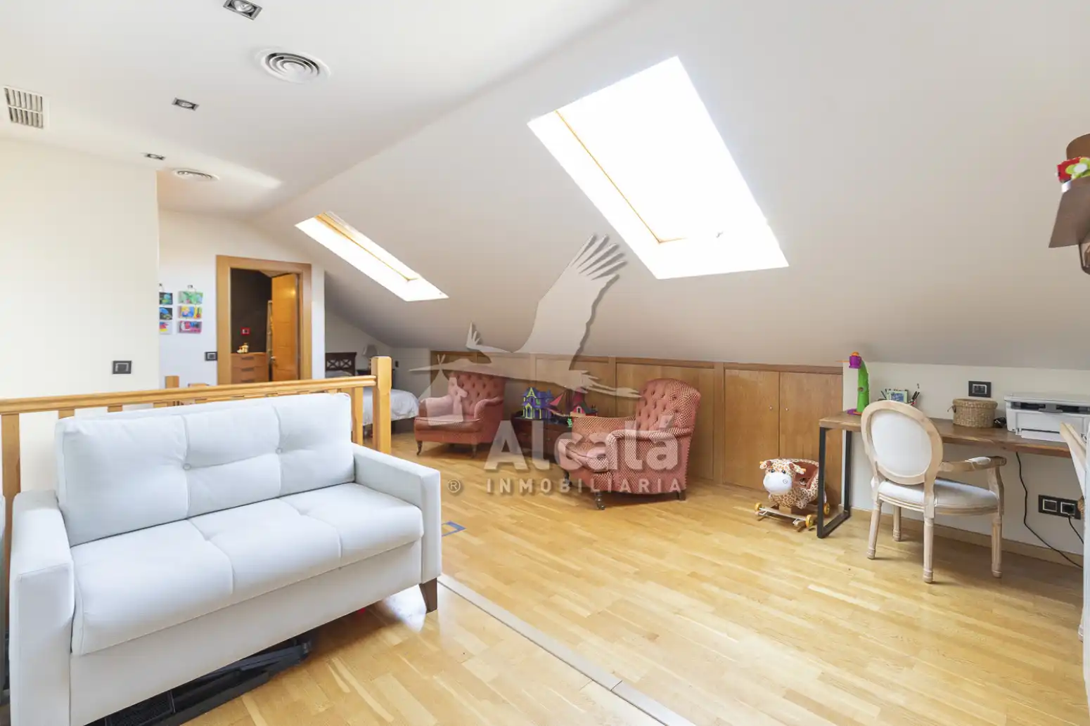 Piso en venta en Alcalá de Henares con Calefacción, Parquet y Piscina