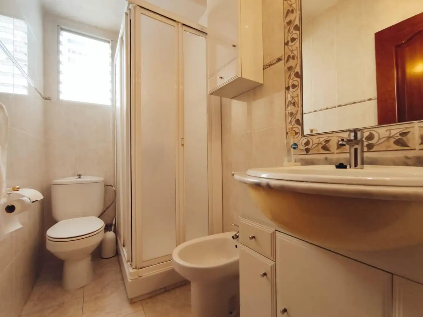 Baño de Apartamento en venta en Santa Pola con Terraza y Amueblado