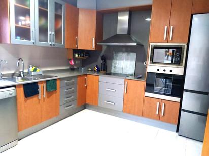 Kitchen of Single-family semi-detached for sale in Artés  with Air Conditioner, Heating and Private garden