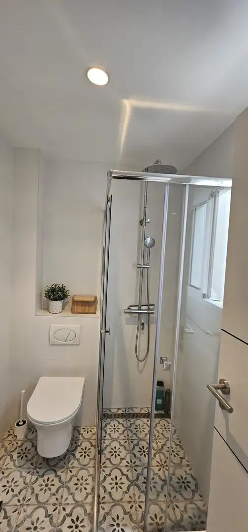 Baño de Casa o chalet de alquiler en Alicante / Alacant con Aire acondicionado y Amueblado