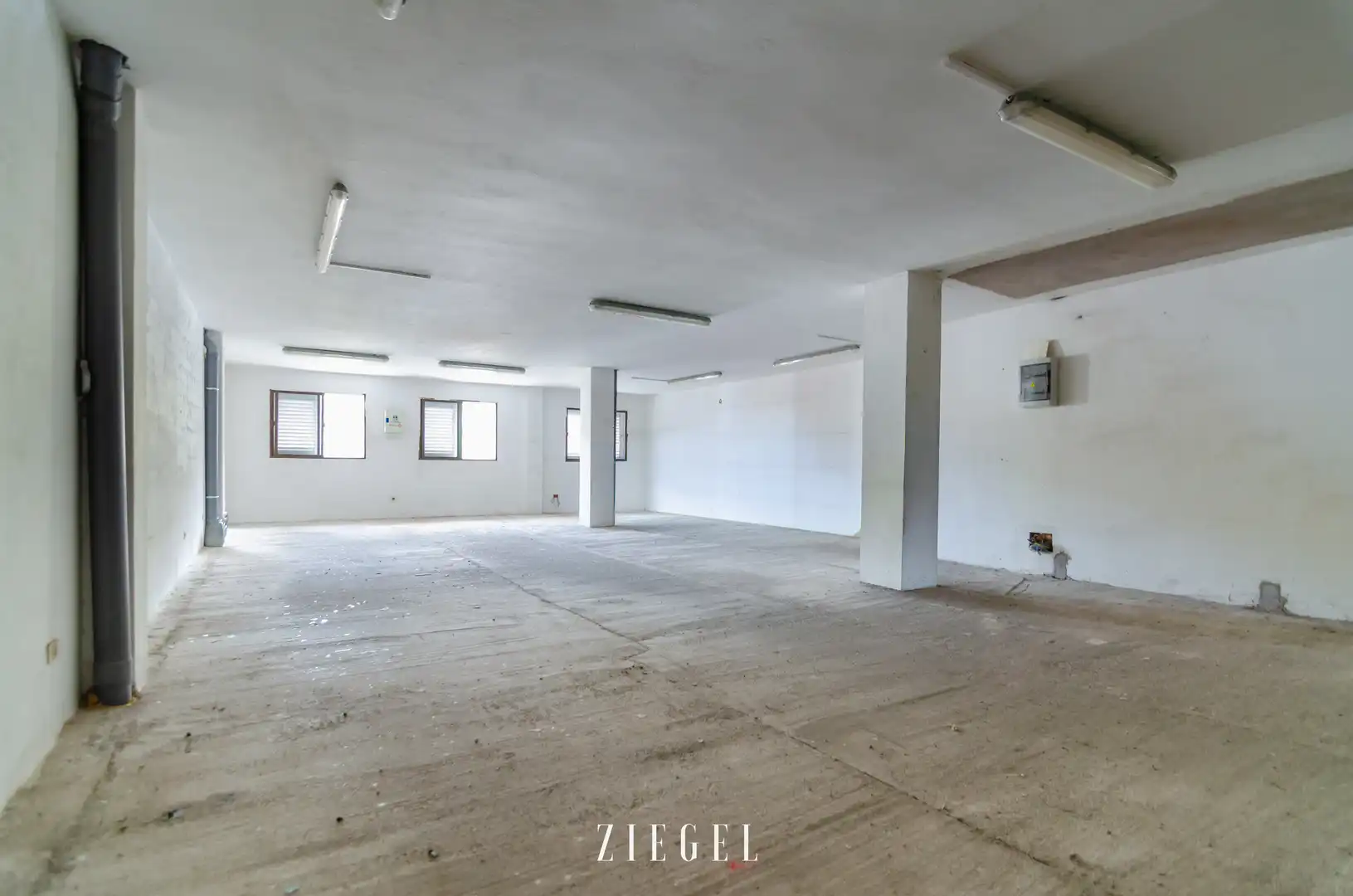 Commercial properties for sale in Las Palmas de Gran Canaria  with Air Conditioner