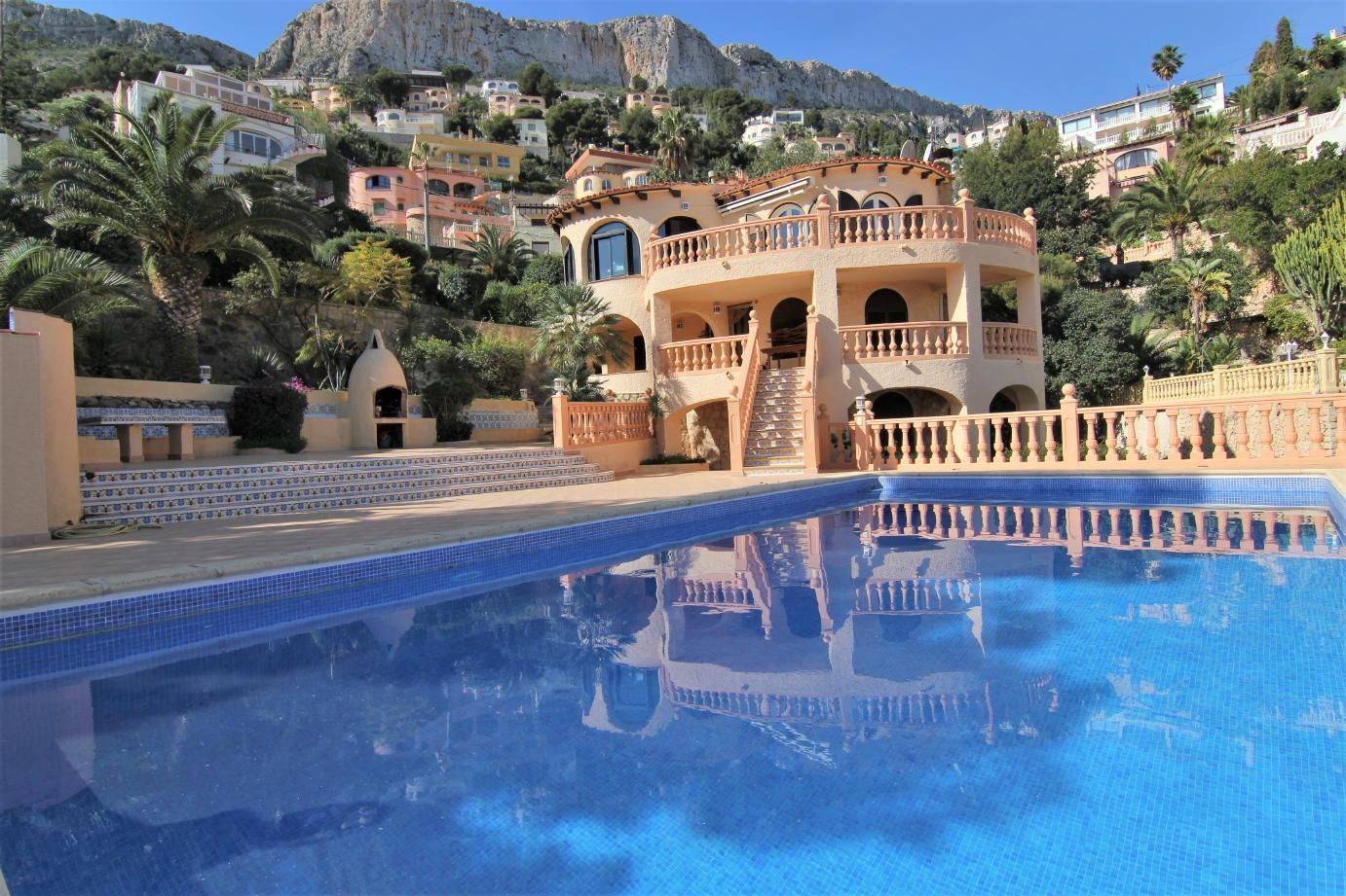 Piscina de Casa o xalet en venda en Calpe / Calp amb Aire condicionat, Calefacció i Jardí privat