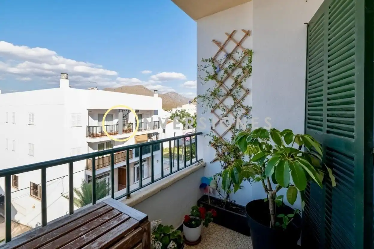 Terrasse von Wohnung zum Verkauf in Pollença mit Klimaanlage, Terrasse und Abstellraum