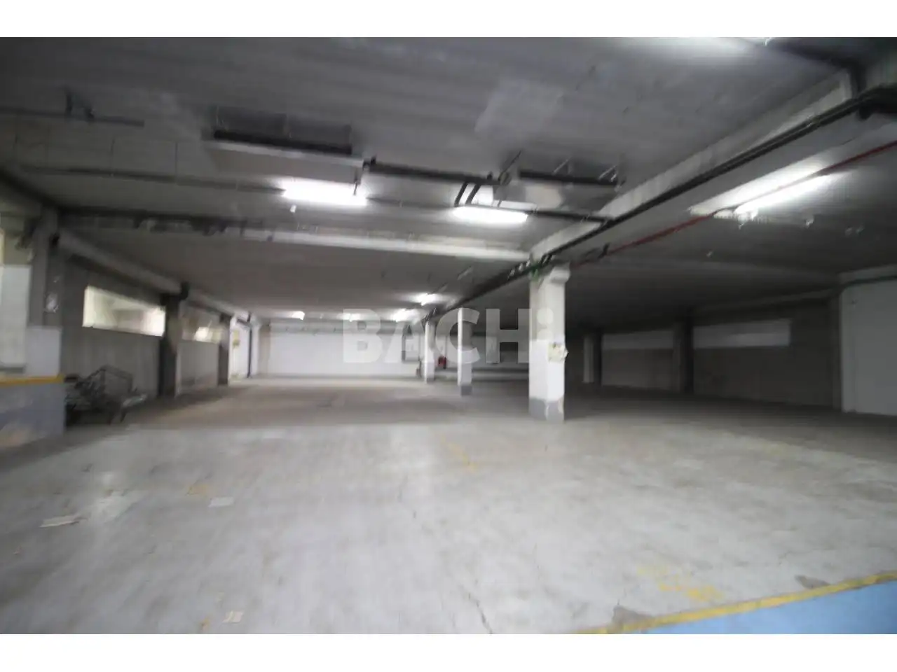 Parking de Local en venta en Gurb