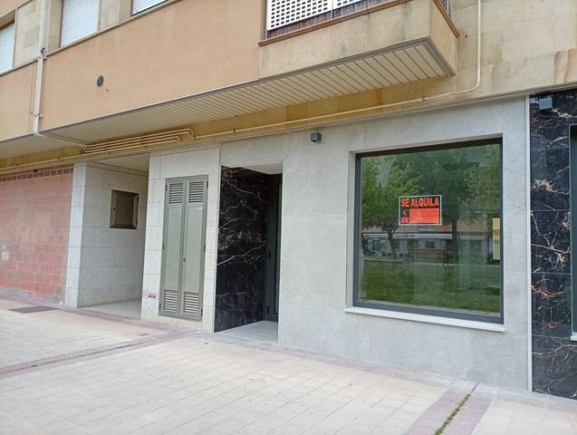 Local comercial en Alquiler en La Vega