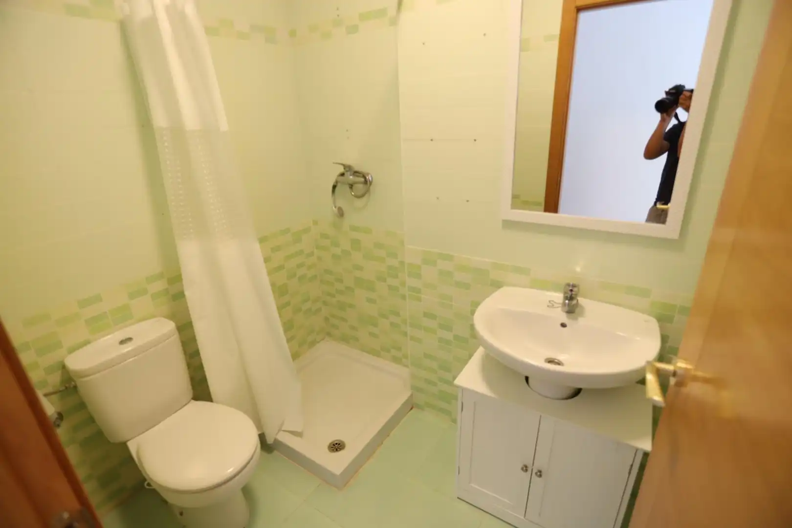 Baño de Piso en venta en Alcázar de San Juan con Calefacción y Piscina comunitaria