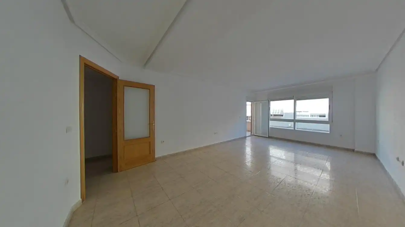 Piso en venta en San Vicente del Raspeig / Sant Vicent del Raspeig con Aire acondicionado y Trastero