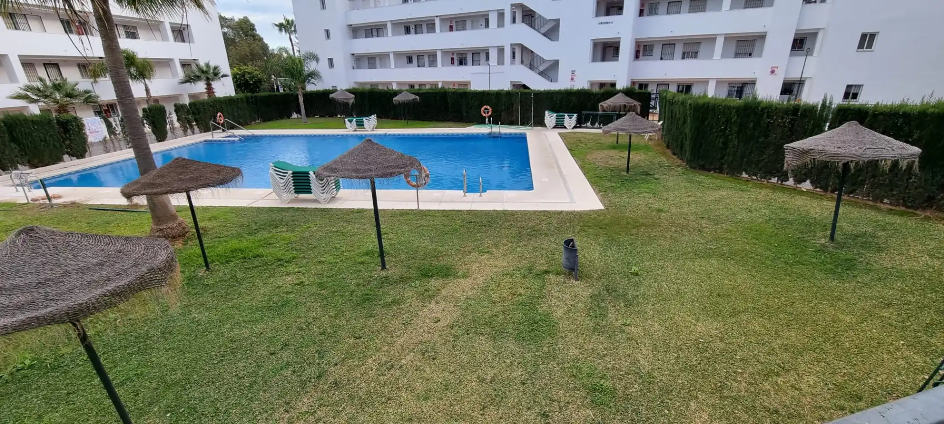 Piscina de Àtic en venda en Mijas amb Aire condicionat, Terrassa i Piscina comunitària