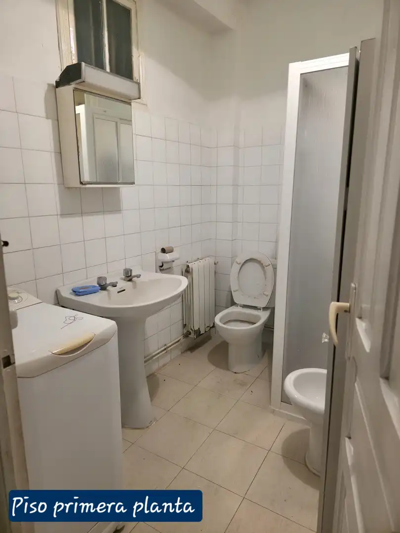 Badezimmer von Wohnung zum Verkauf in Aguilar de Campoo mit Privatgarten