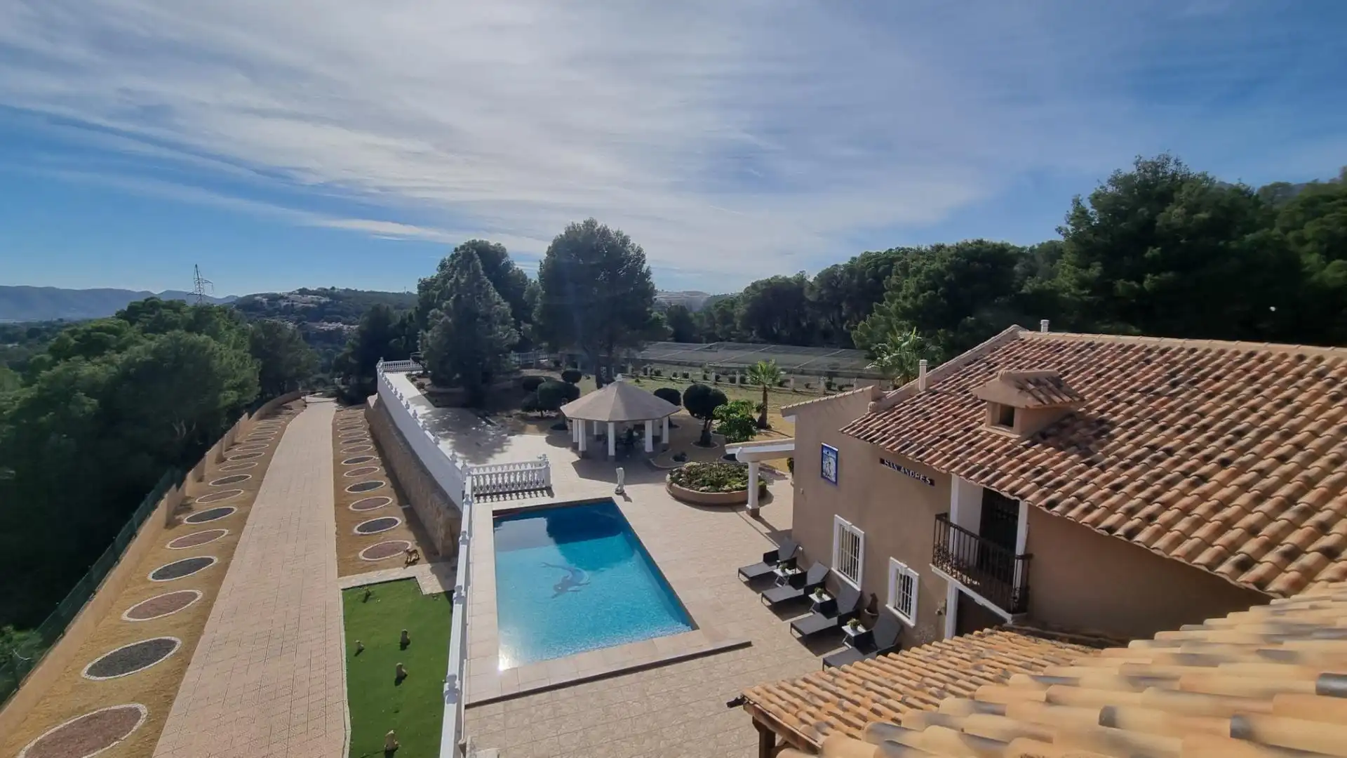 Casa amb piscina en venda a La Nucia Pueblo, imagen 4